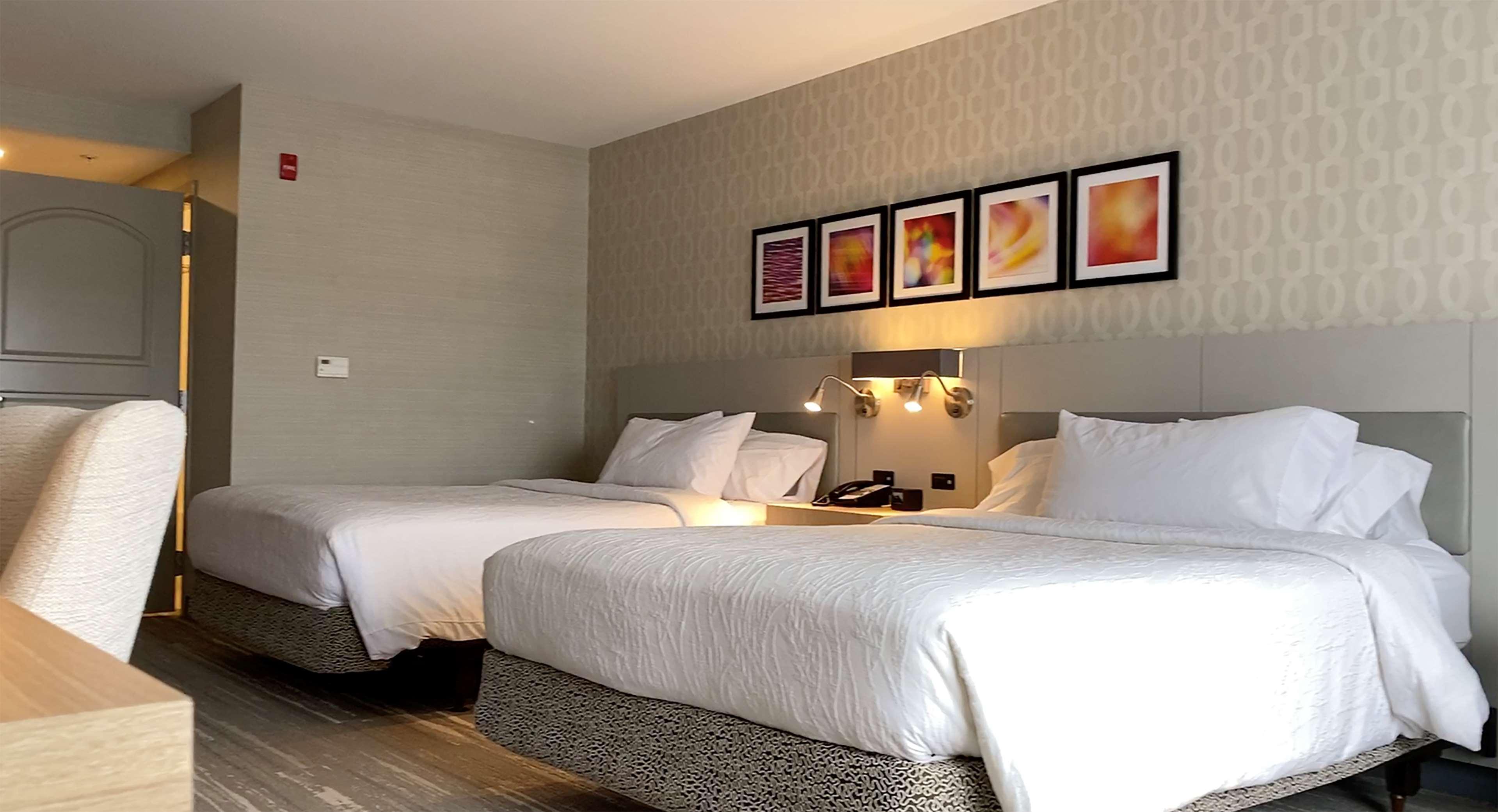 Hilton Garden Inn Hamilton Бордентаун Экстерьер фото