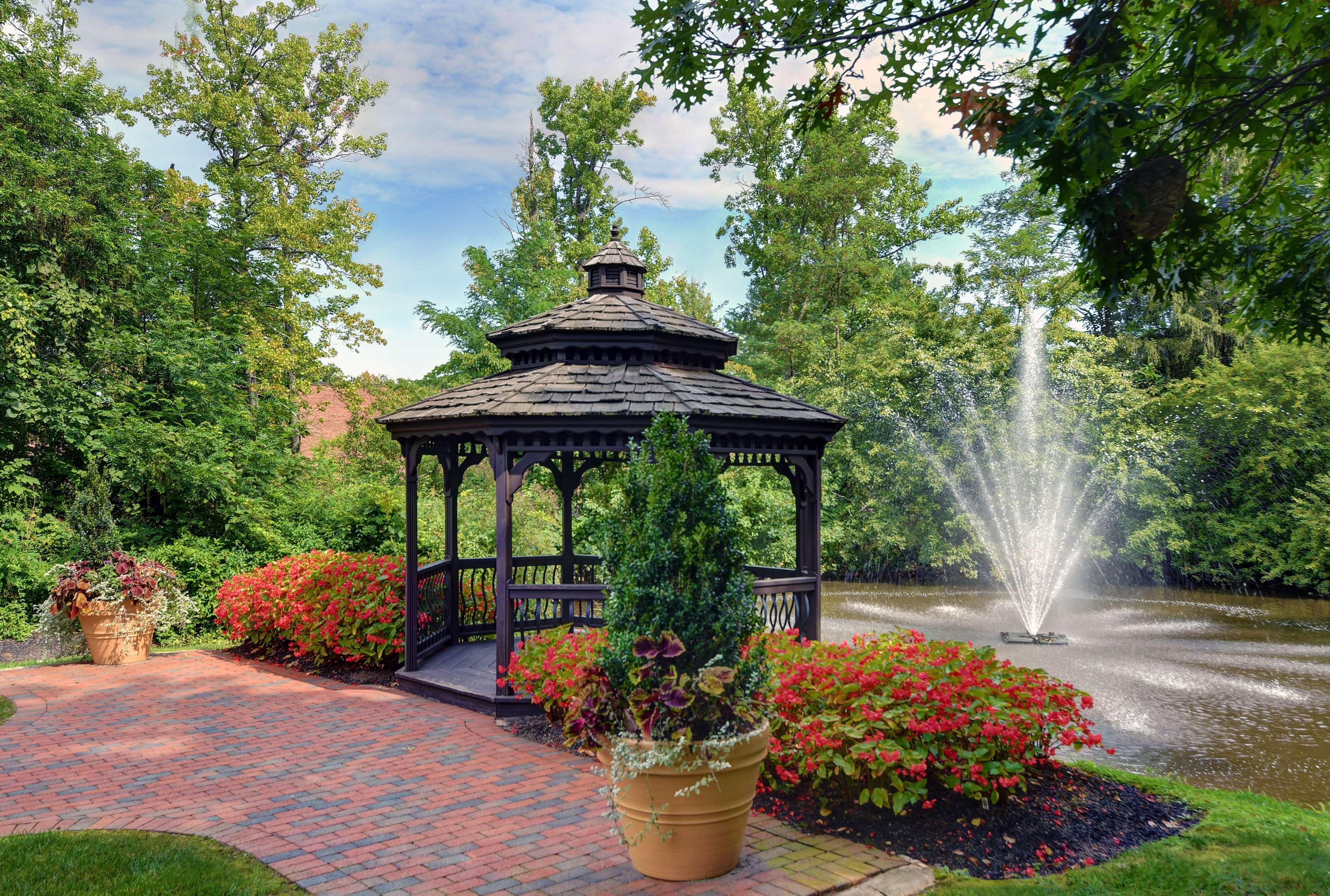 Hilton Garden Inn Hamilton Бордентаун Экстерьер фото